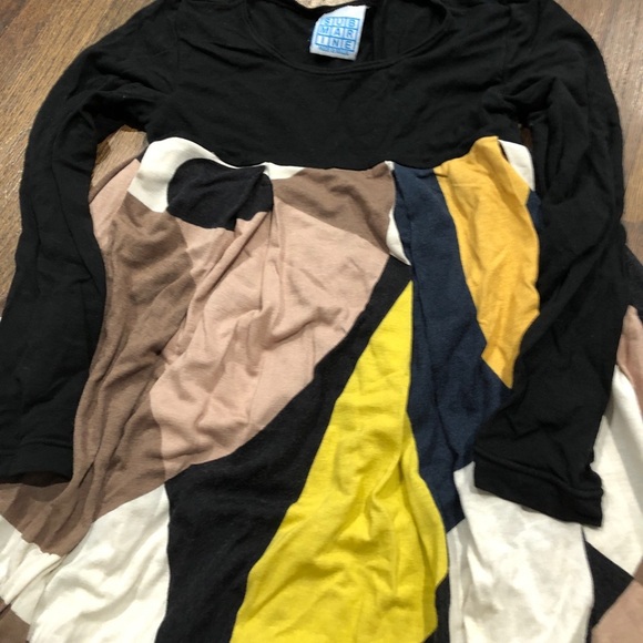 Submarine size 4 dress 💛🖤 - Picture 3 of 4